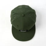 casquette trucker 6 panneaux en tissu fonctionnel avec patch en caoutchouc et perforation laser - View 23