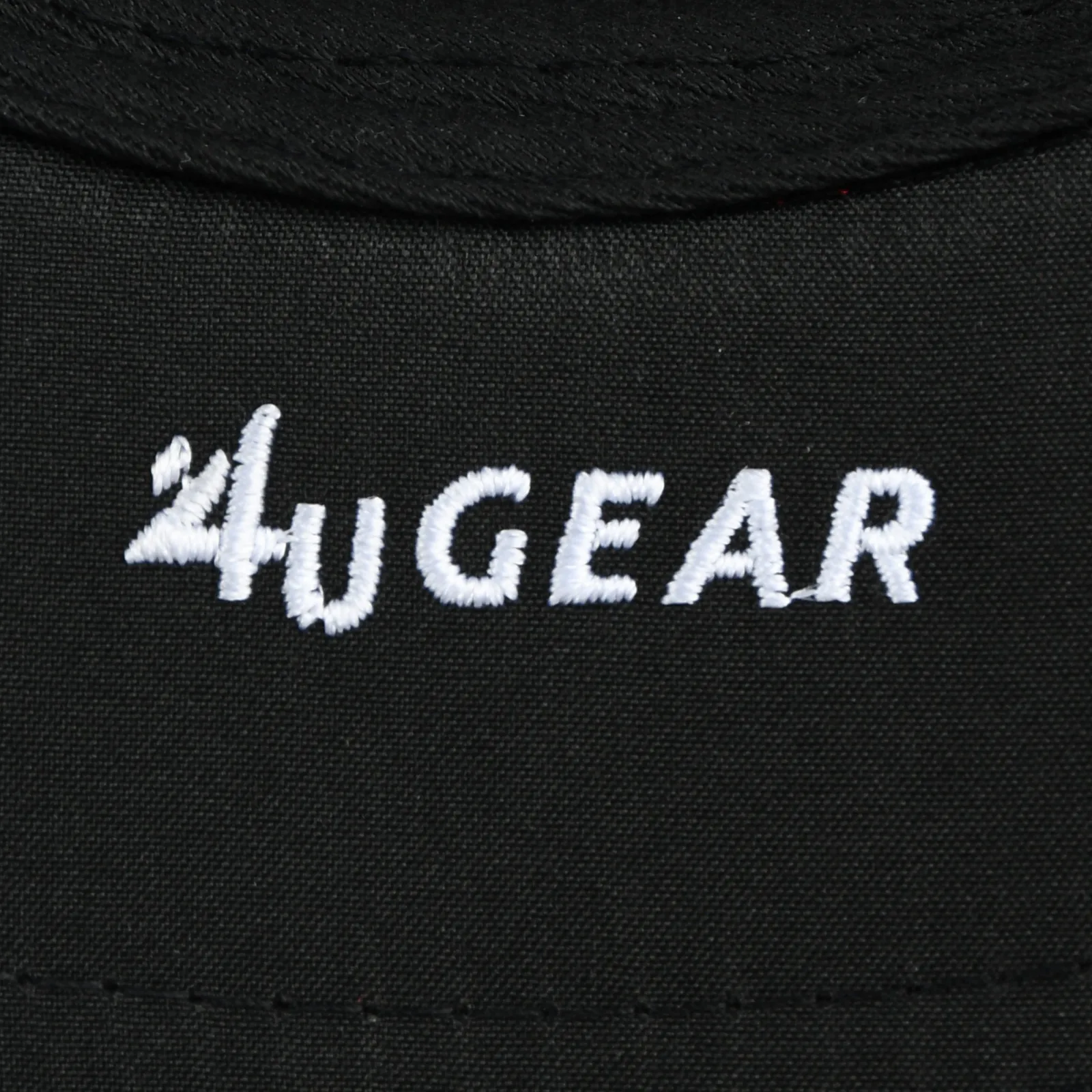 6-Panel Baseball Cap with Rubber Patch and High Frequency Embossing